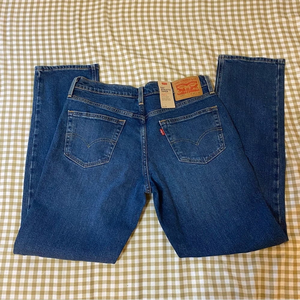 Levi’s Mens 541 Athletic Taper Denim Jeans (30x32)